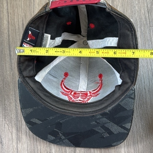 Vintage Chicago Bulls Baseball Cap Hat - Picture 5 of 6